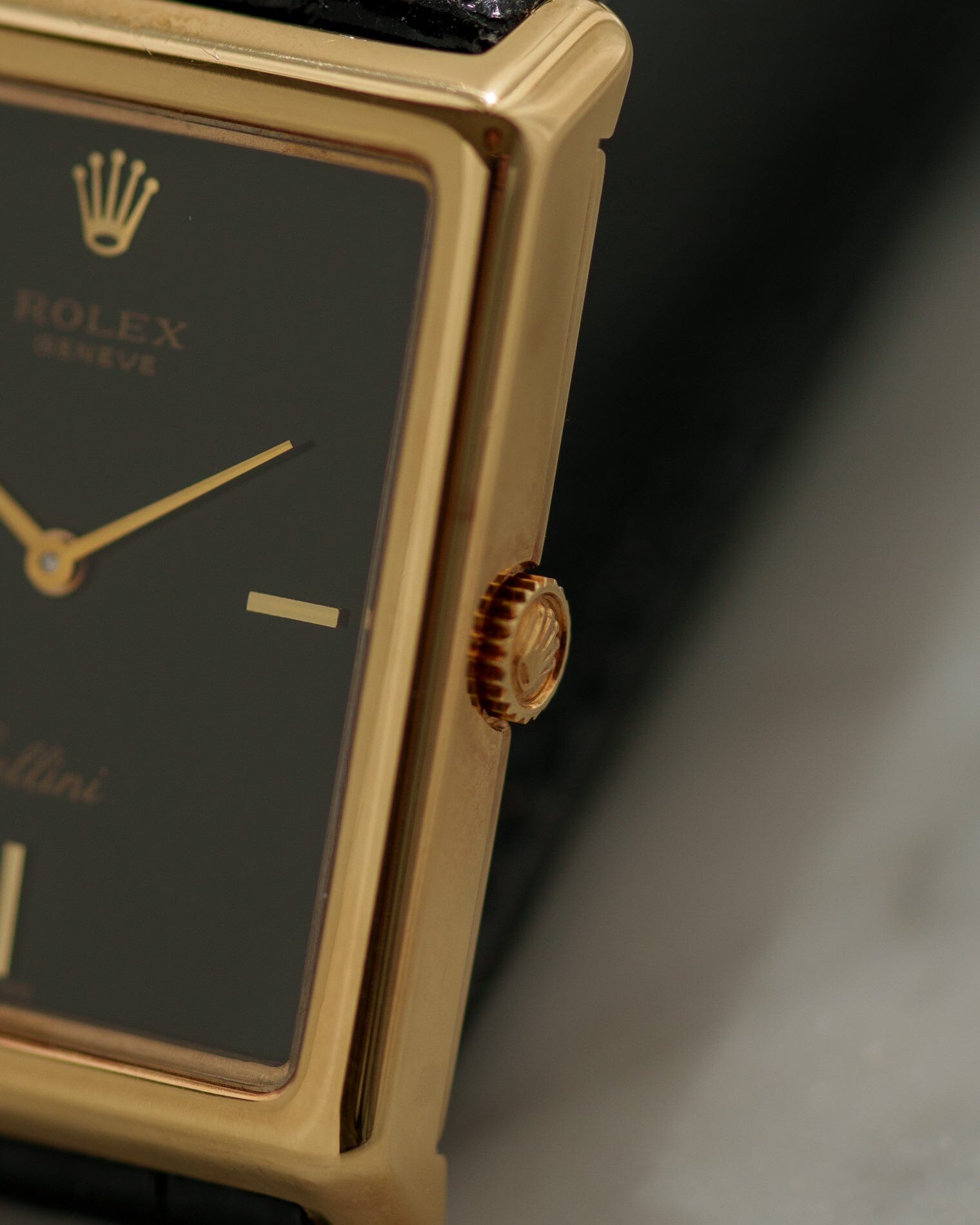 Rolex チェリーニ 4105 レクタングル YG ブラックタペストリーダイアル Watch ROLEX