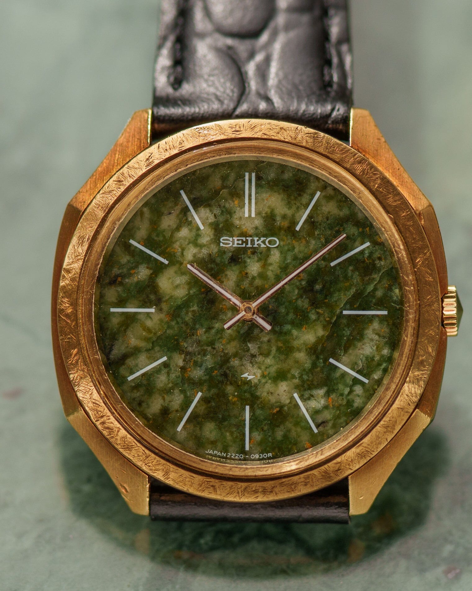 SEIKO シャリオ 2220-0340 YG 翡翠文字盤 純正尾錠付き Watch SEIKO