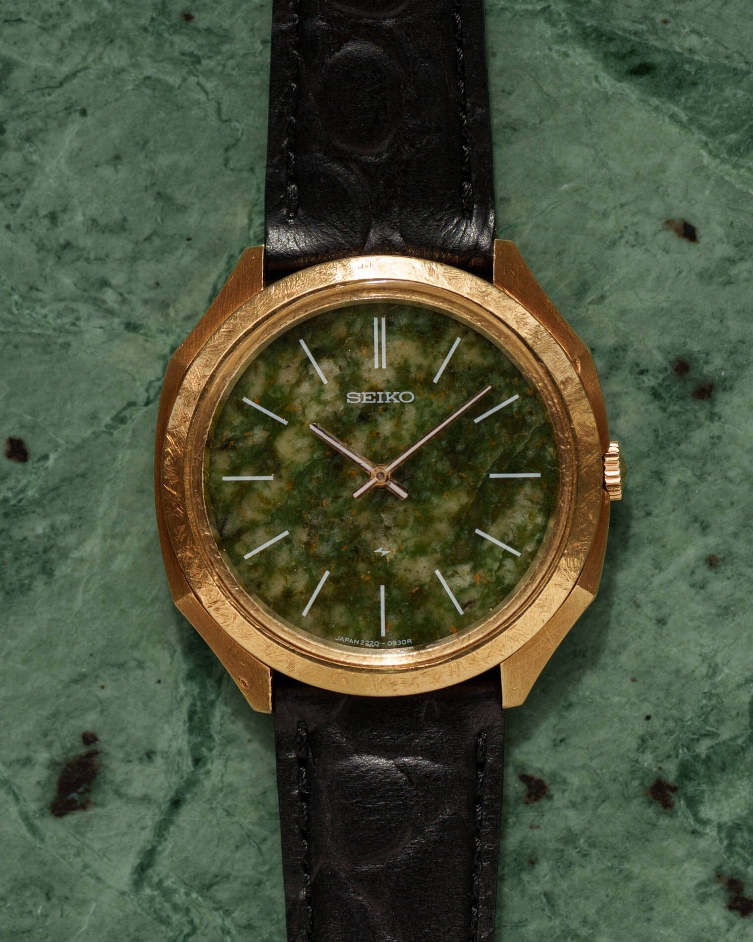 SEIKO シャリオ 2220-0340 YG 翡翠文字盤 純正尾錠付き Watch SEIKO