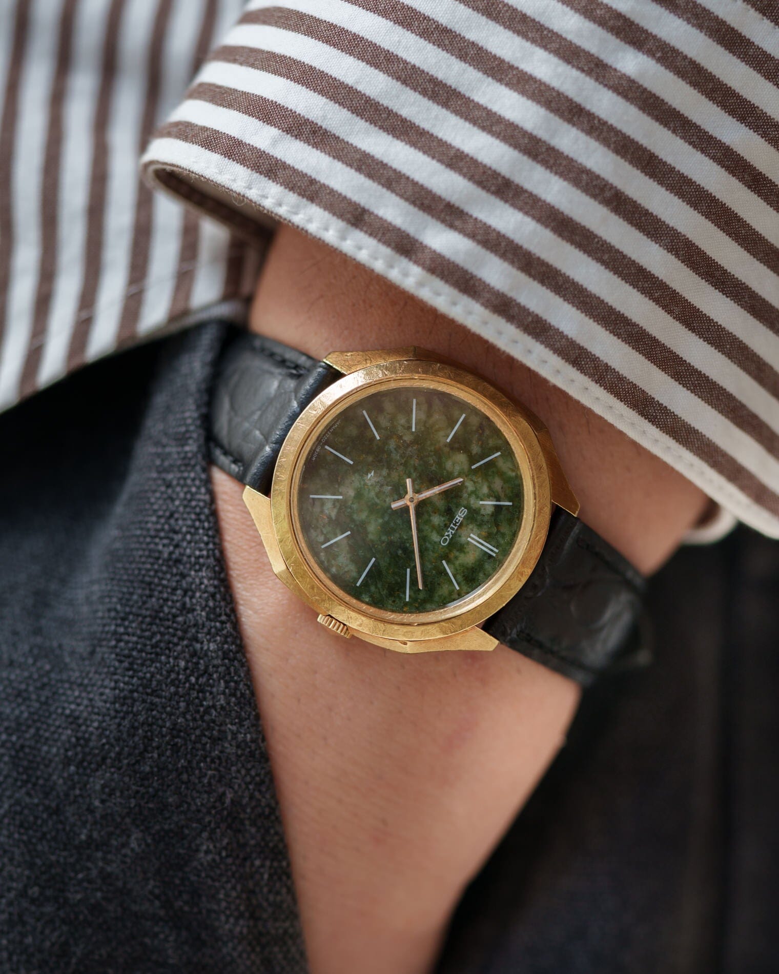 SEIKO シャリオ 2220-0340 YG 翡翠文字盤 純正尾錠付き Watch SEIKO