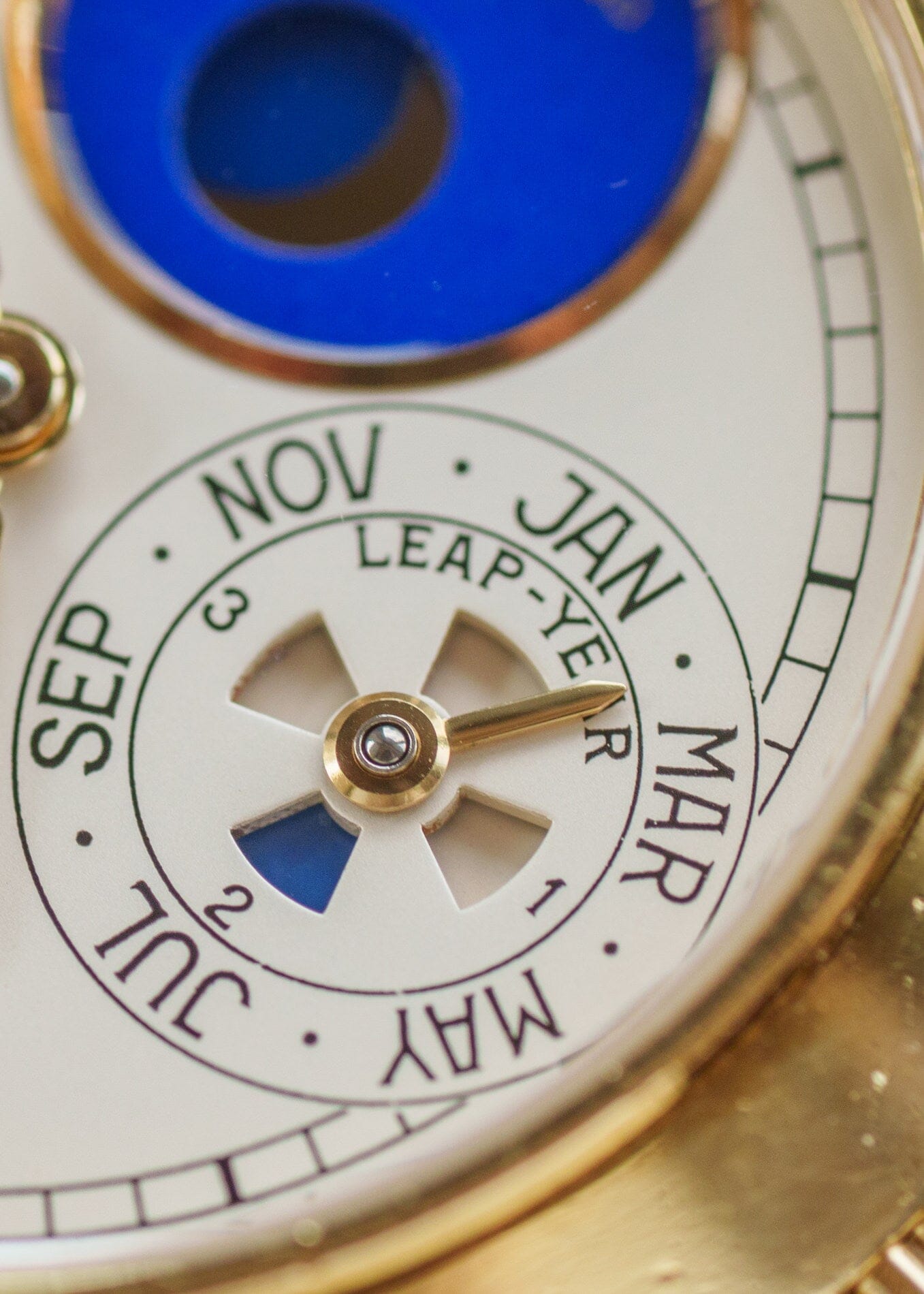 Gerald Genta パーペチュアルカレンダー "La 19" G3144.7 YG Watch GERALD GENTA