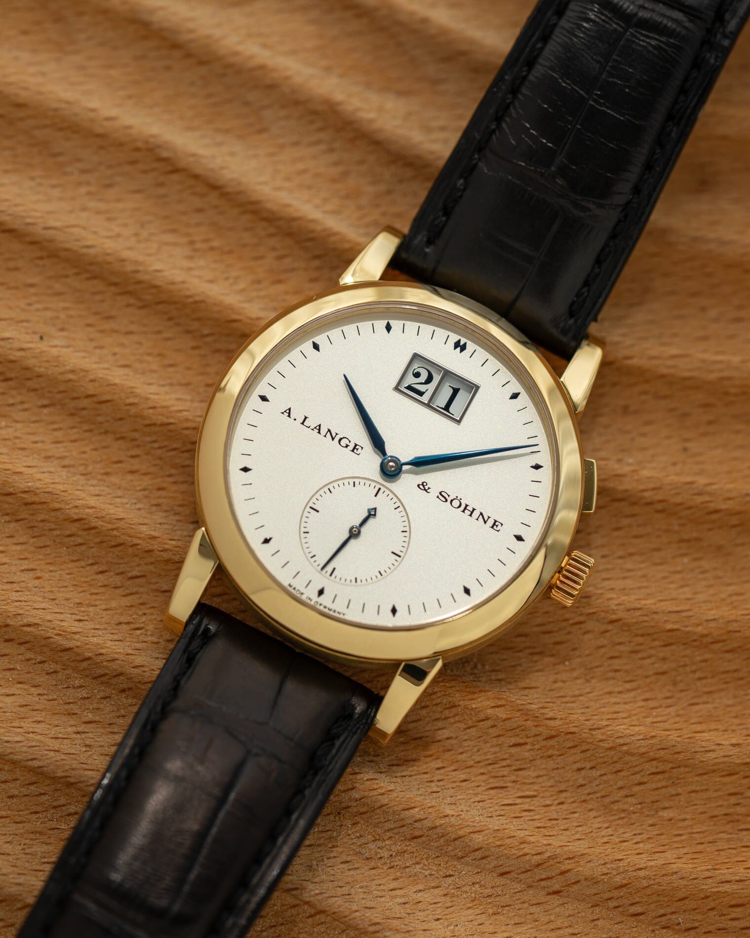 A. Lange & Söhne サクソニア 105.022 YG 箱保証書付き Watch A. LANGE & SOHNE