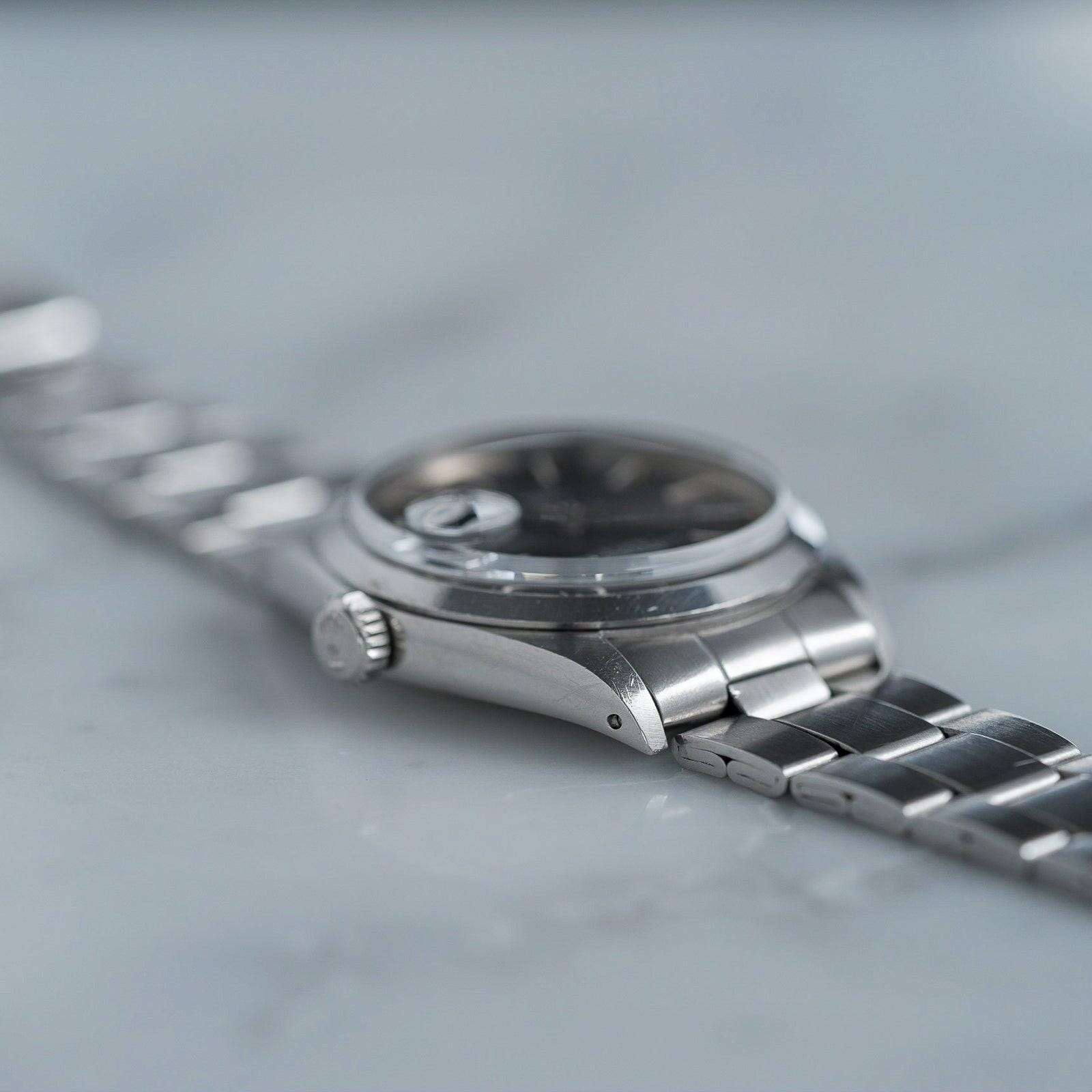 ROLEX Oyster Perpetual Date 1500 Grey Dial - Arbitro