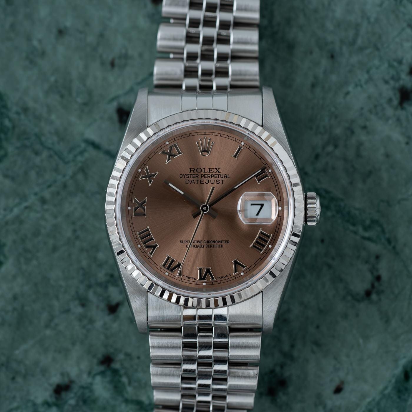 ROLEX Oyster Perpetual Datejust 16234 Salmon Dial - Arbitro