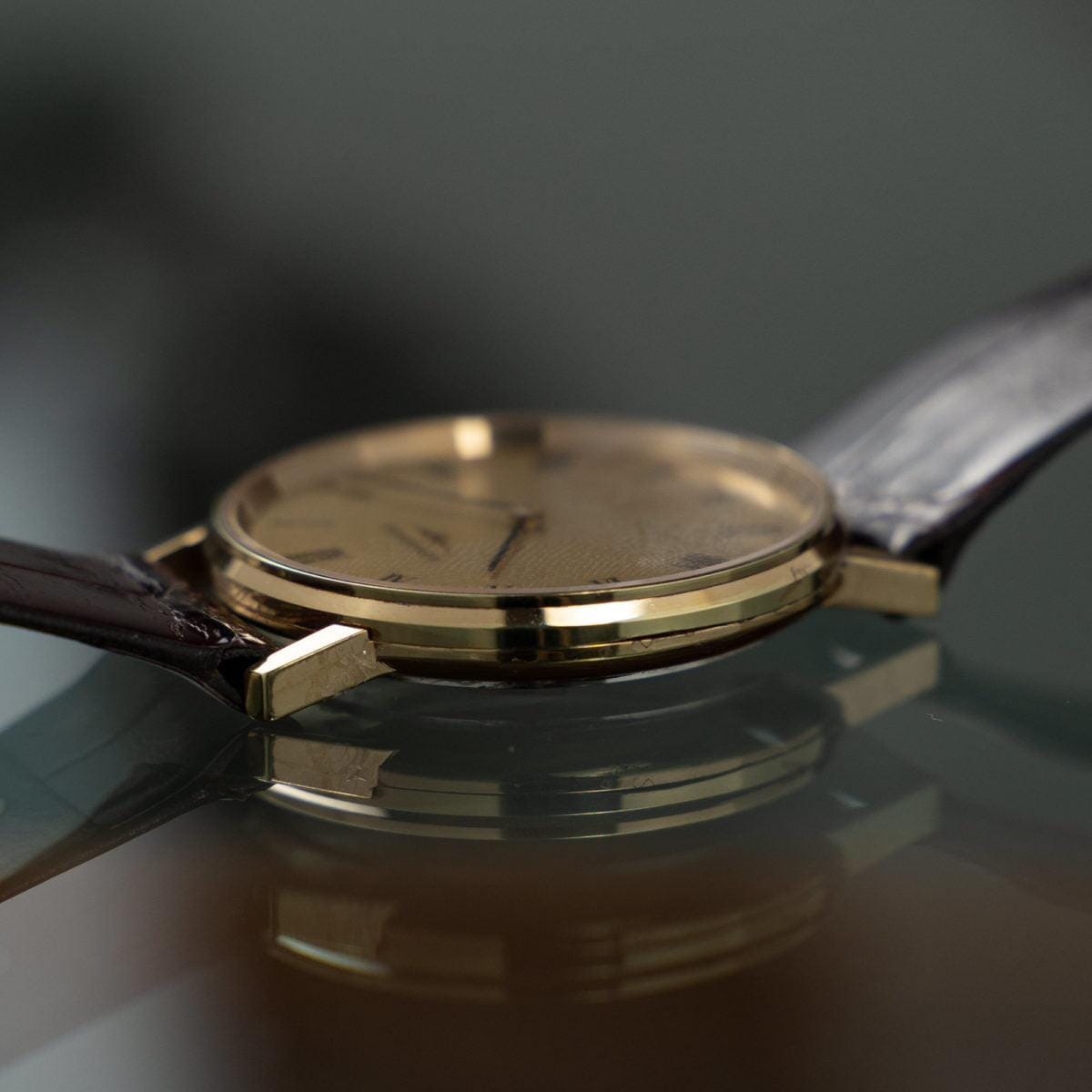 LONGINES Flagship Ivory Roman Dial 1970s - Arbitro