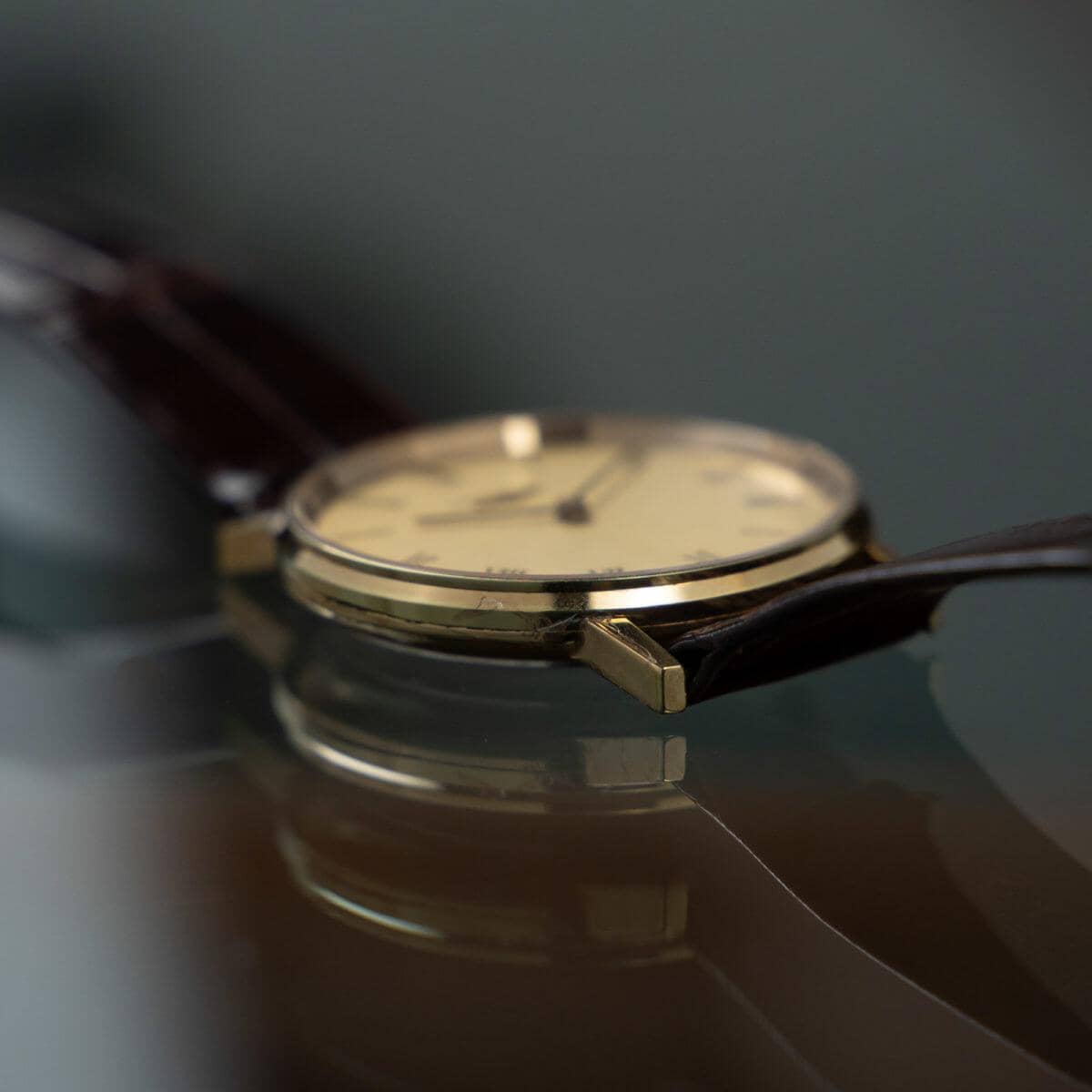 LONGINES Flagship Ivory Roman Dial 1970s - Arbitro