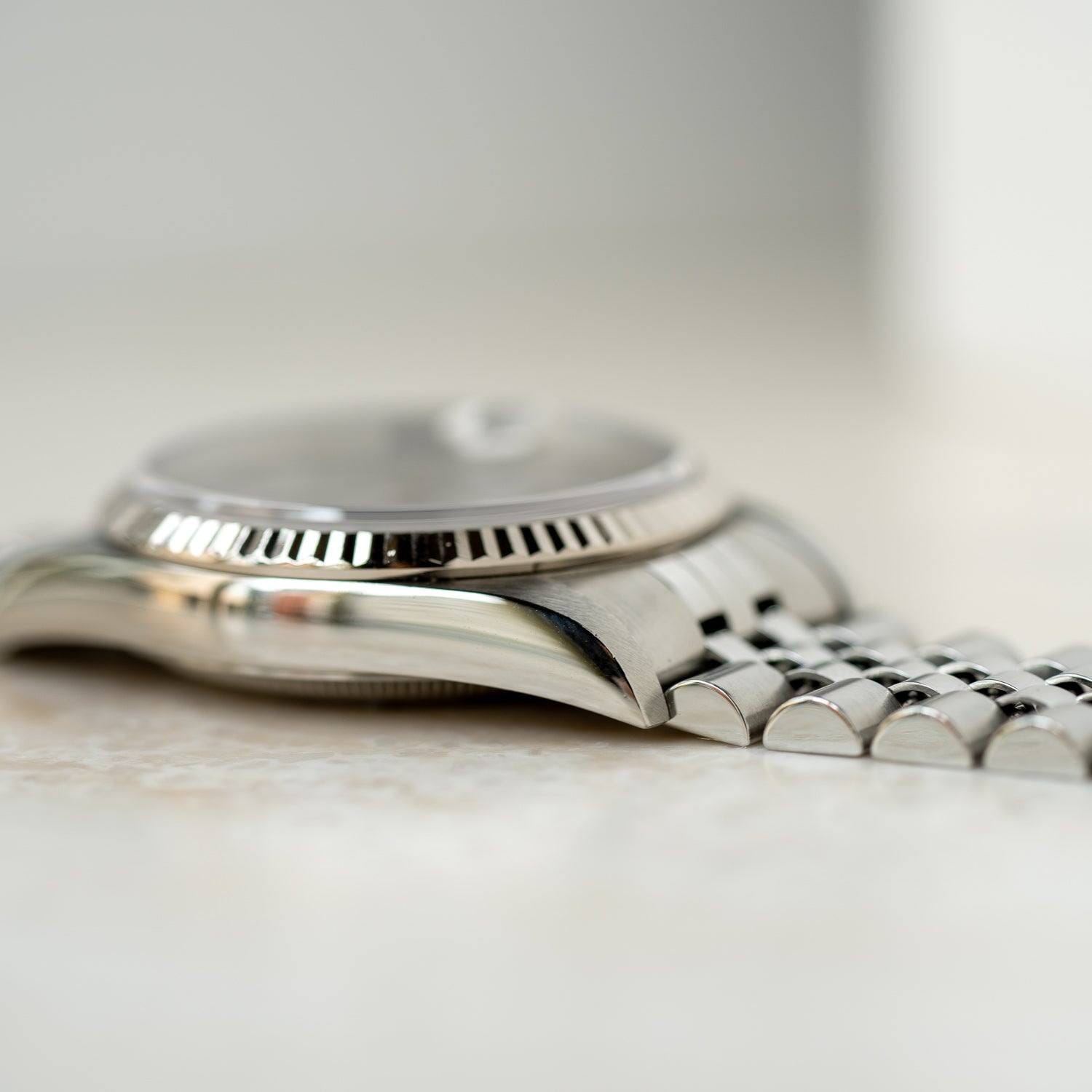 ROLEX Datejust 16234 Silver Roman Box and Paper - Arbitro